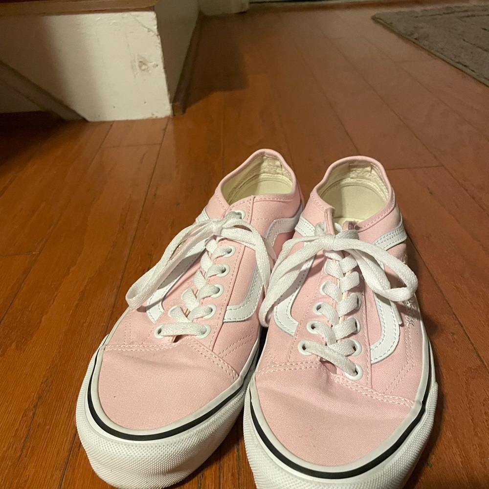 Vans Women's Light Pink Canvas Sneakers